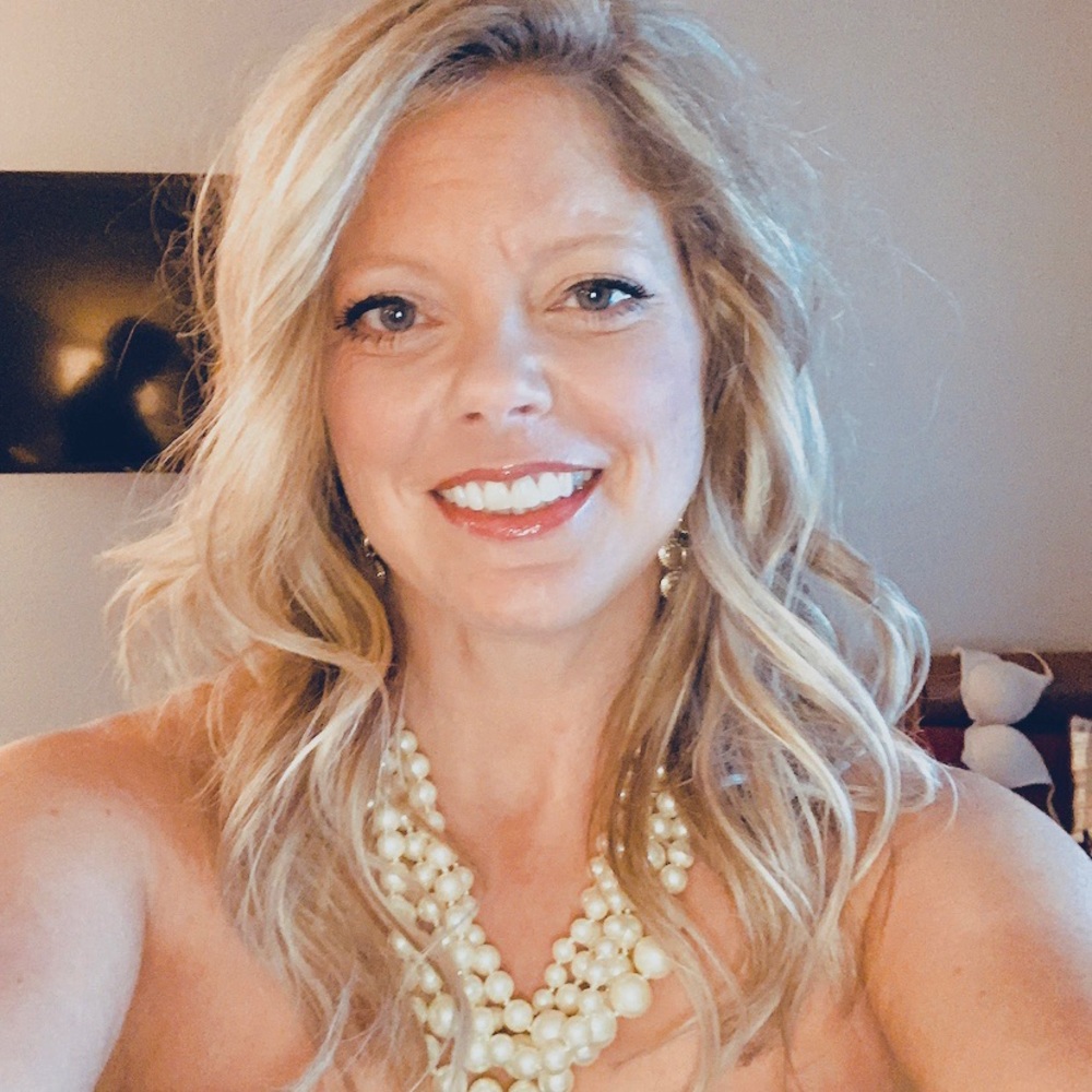 Meet your Posher, Amber